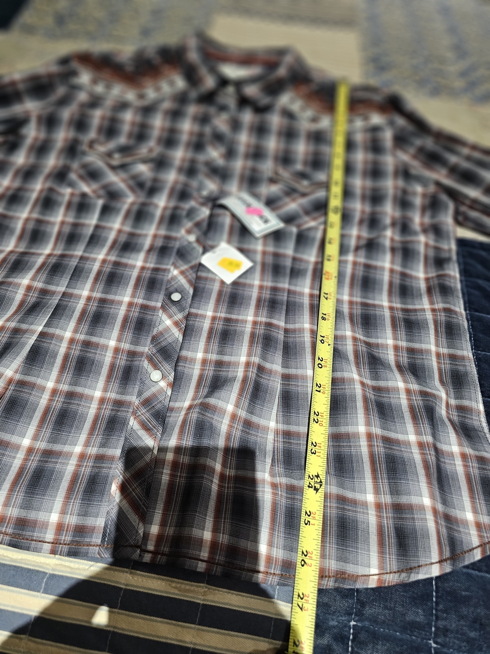 Womens Plaid Western-Style Pearl Snap Front Blouse With Embrodiery - Picture 8 of 8